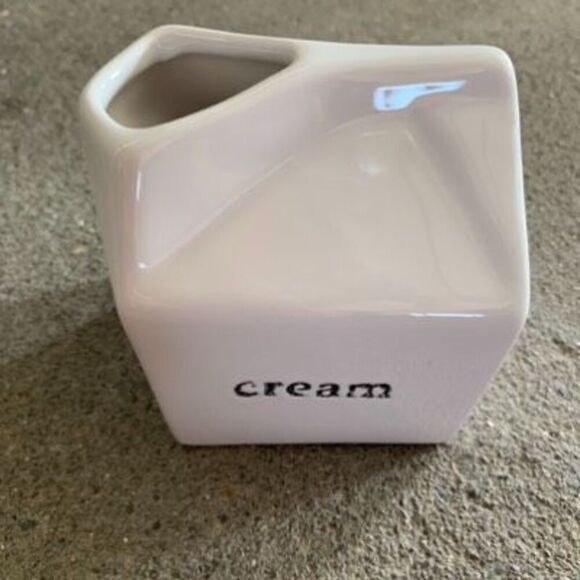 Luxe Habitat Creamer Milk Carton Cream Pitcher - Picture 1 of 8
